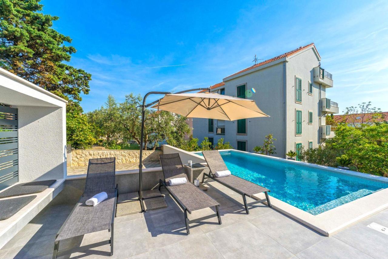 Apartment Summer Breeze Pool *